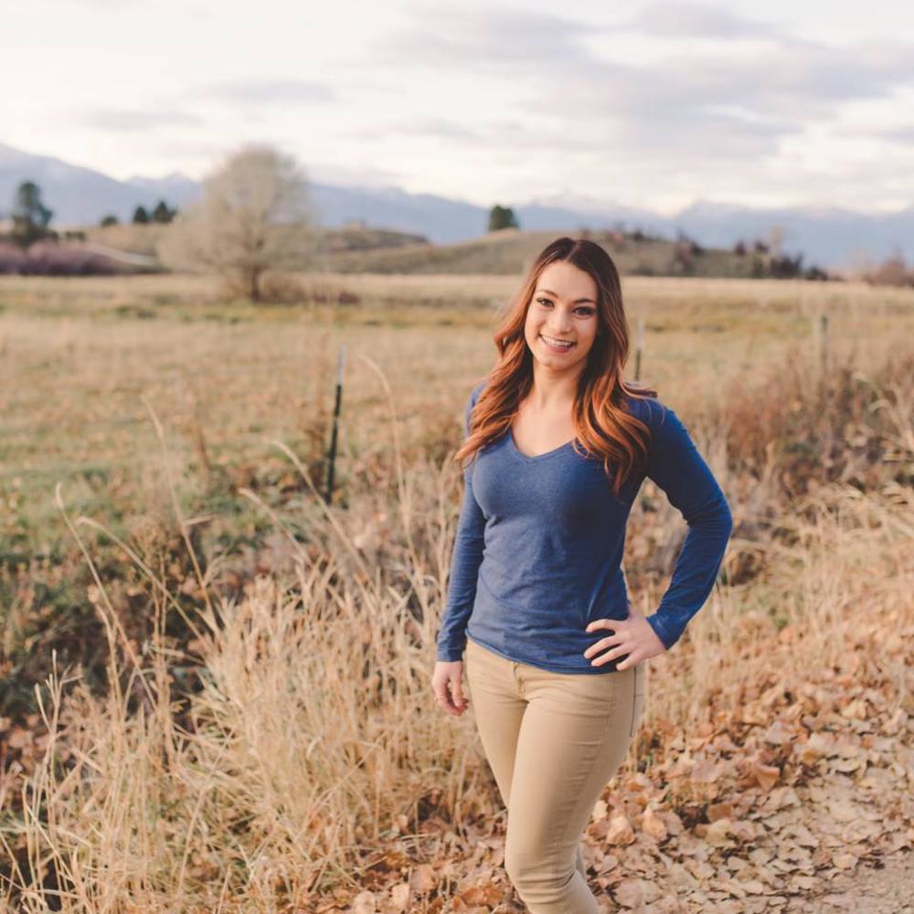 Meet your Posher, Alyssa